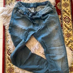 DIESEL JEANS MENS NARROT-NE jog jeans size 32 STRETCH